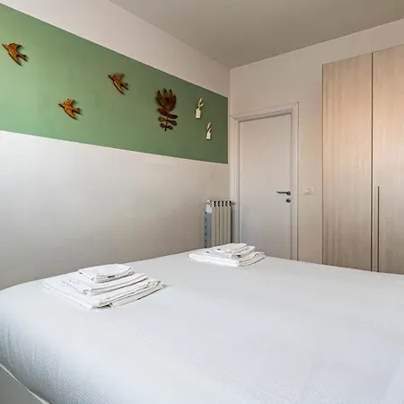 Apartment Della Grazia 1-2 A Bologna